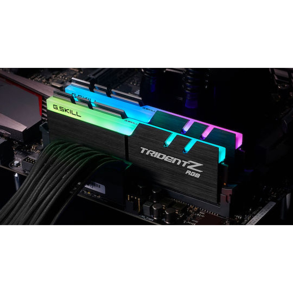 DIMM 32 GB DDR4-3600 (2x 16 GB) Dual-Kit (schwarz, F4-3600C16D-32GTZRC, Trident Z RGB, INTEL XMP)