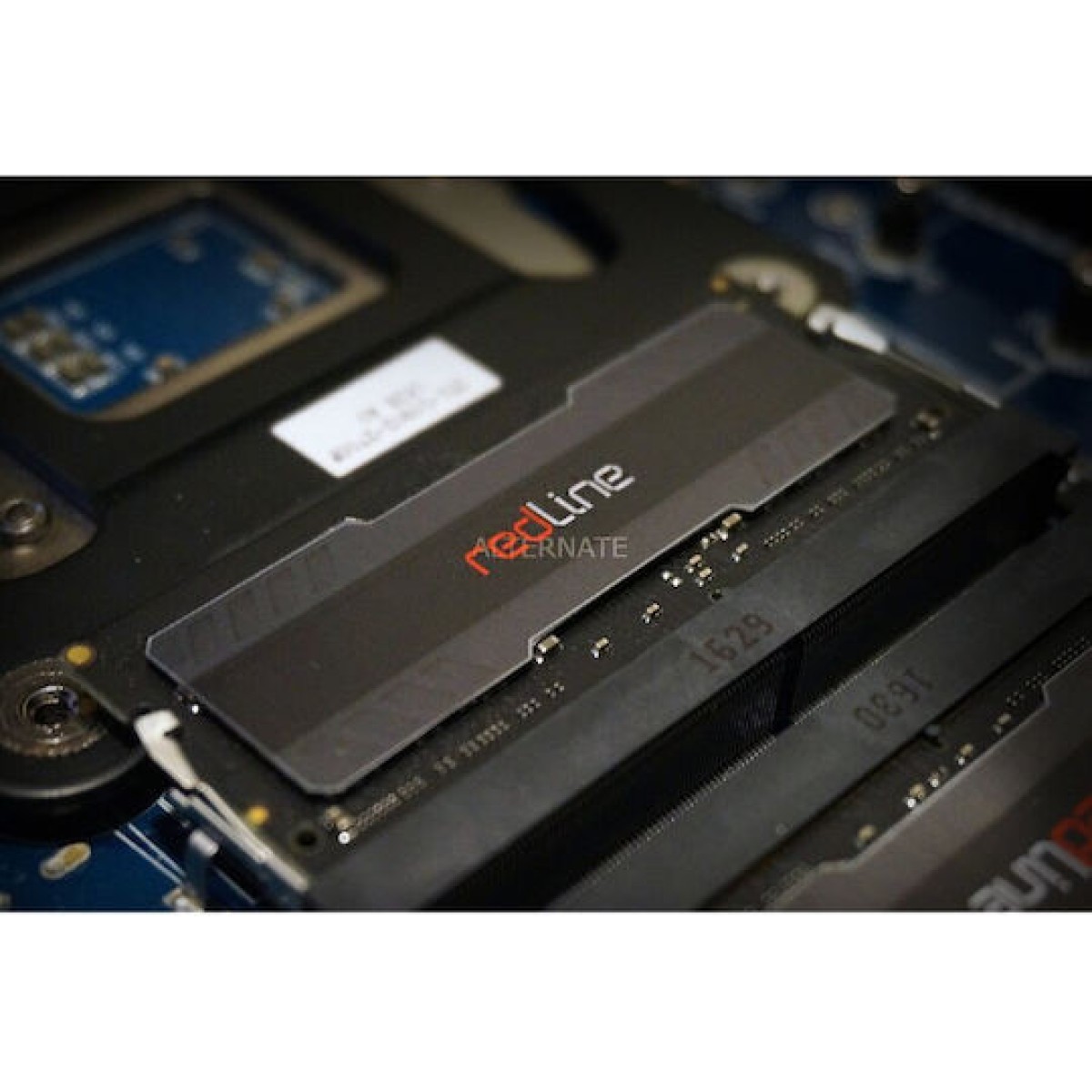 SO-DIMM 32 GB DDR4-3200 (2x 16 GB) Dual-Kit (schwarz, MRA4S320NNNF16GX2, Redline)