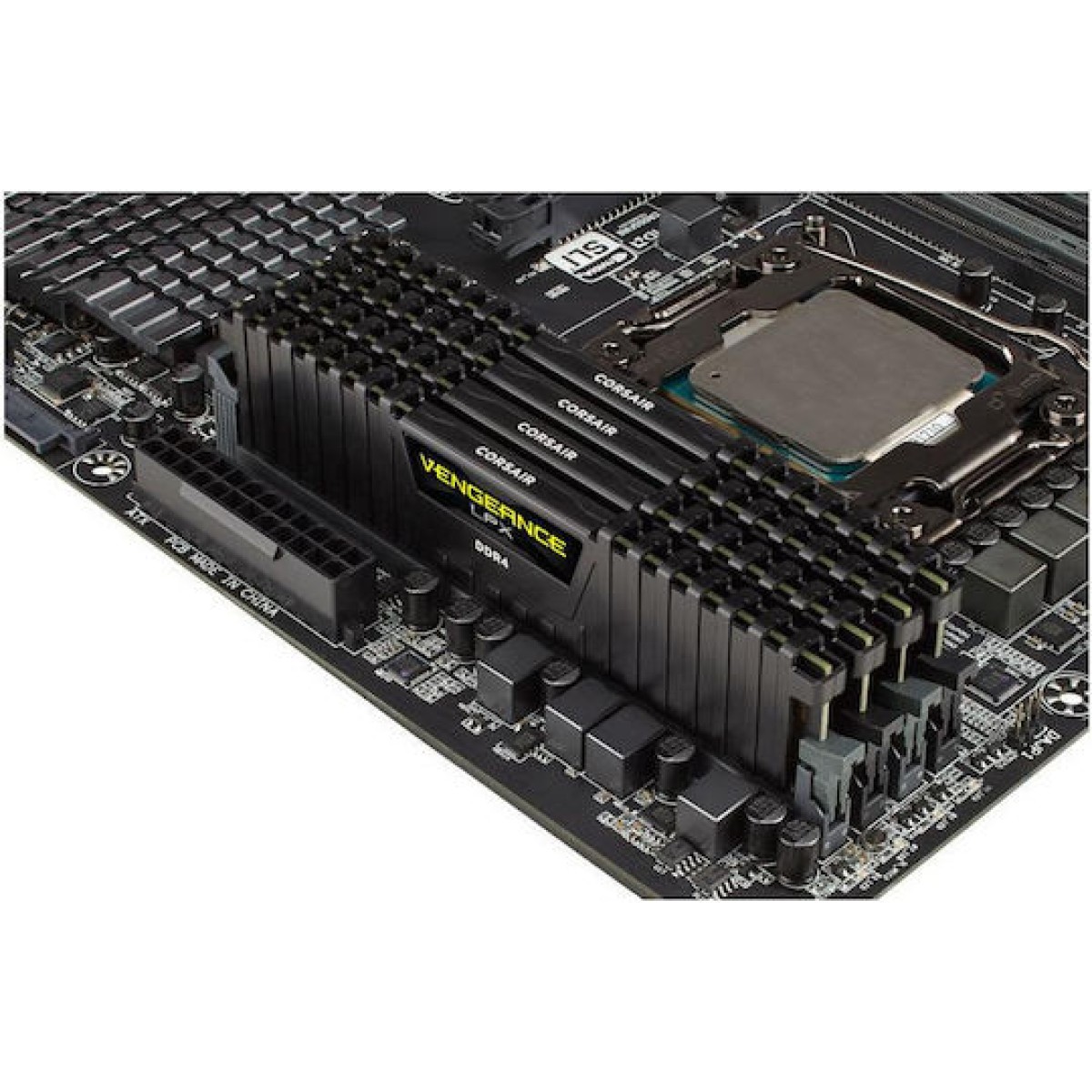 Corsair Vengeance LPX DDR4 64GB RAM με 4x16GB Modules και Ταχύτητα 3200 για Desktop