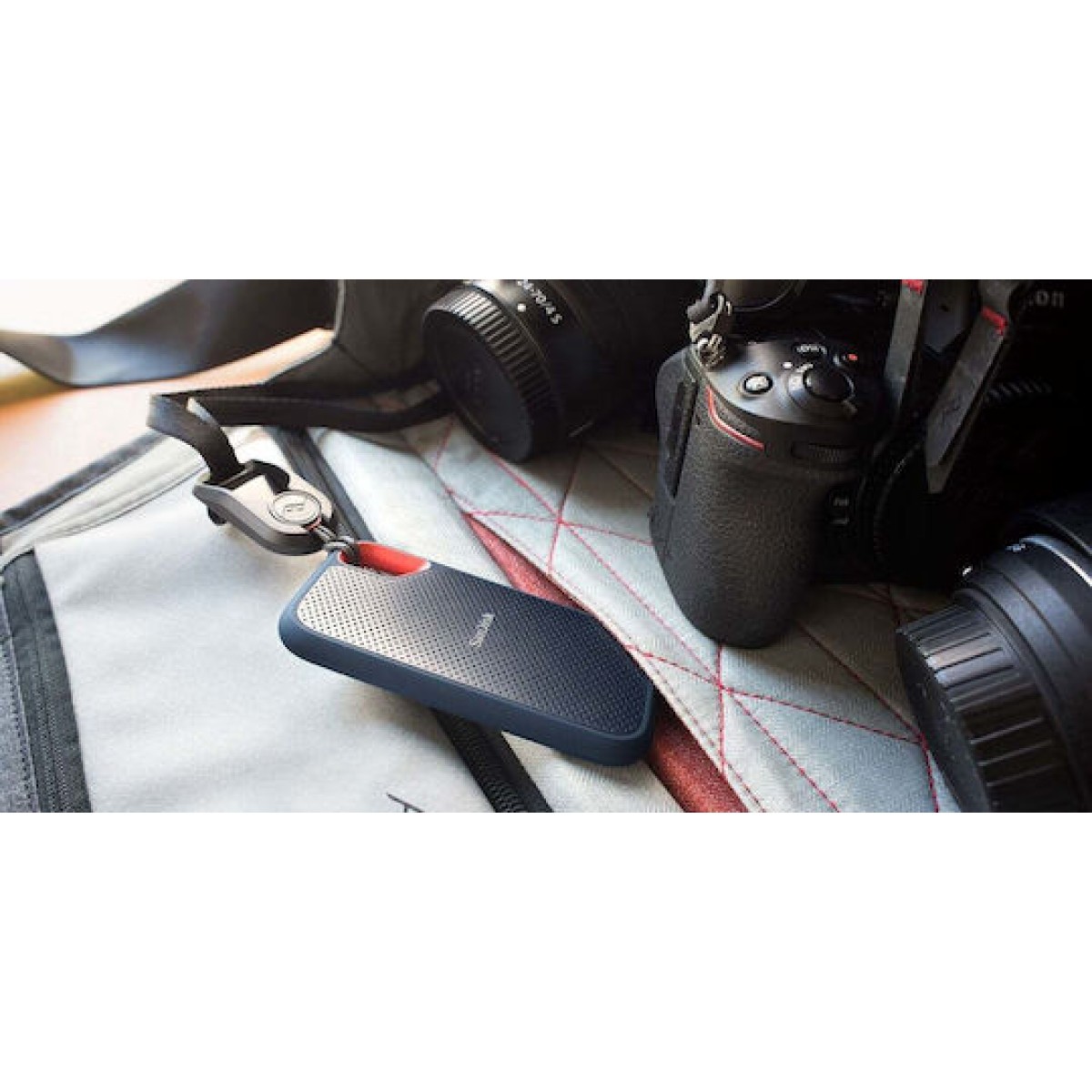 Extreme Portable SSD V2 4 TB, Externe SSD (schwarz/orange, USB-C 3.2 Gen 2 (10 Gbit/s))