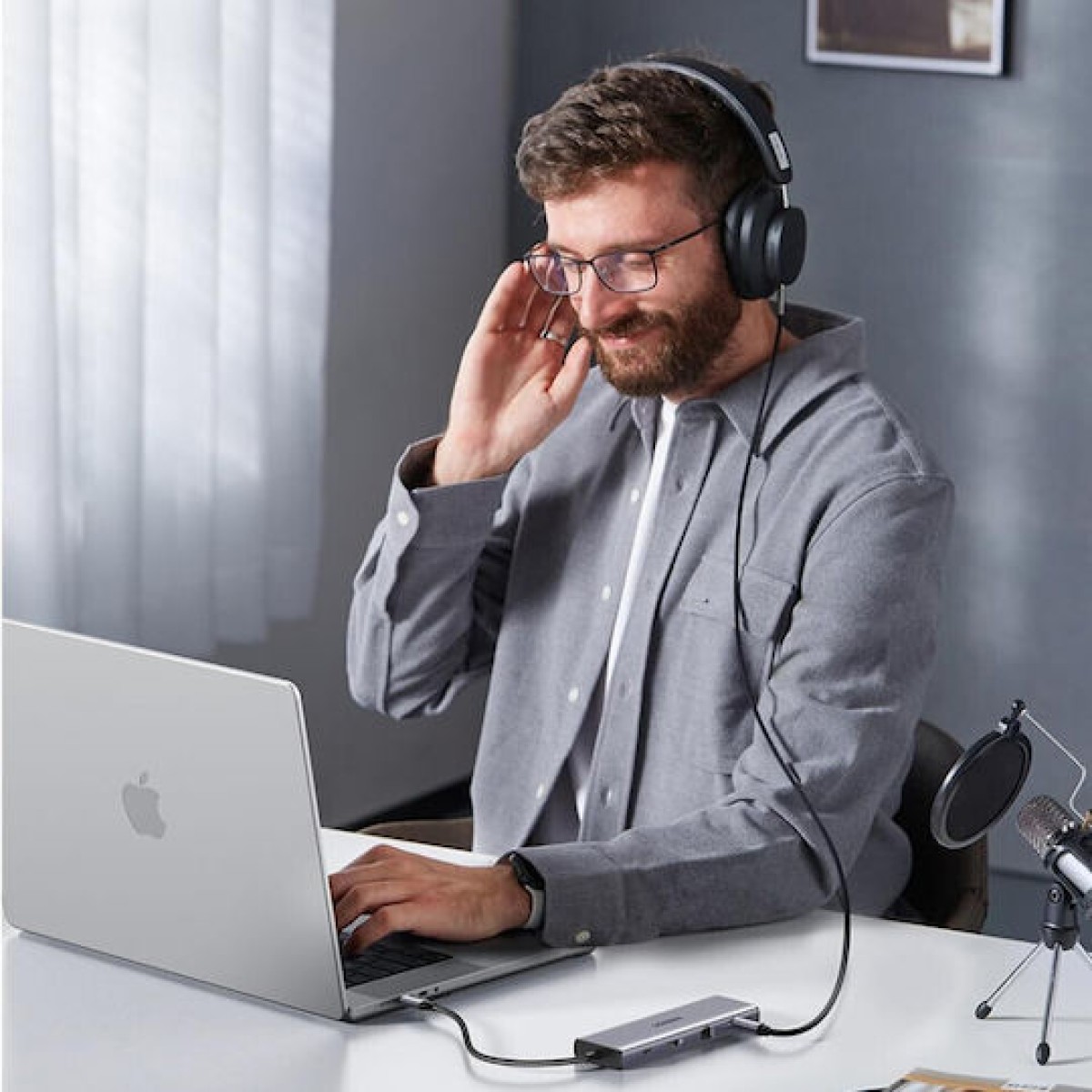 Ugreen Cm498 USB-C Docking Station με 4K PD Ethernet Γκρι