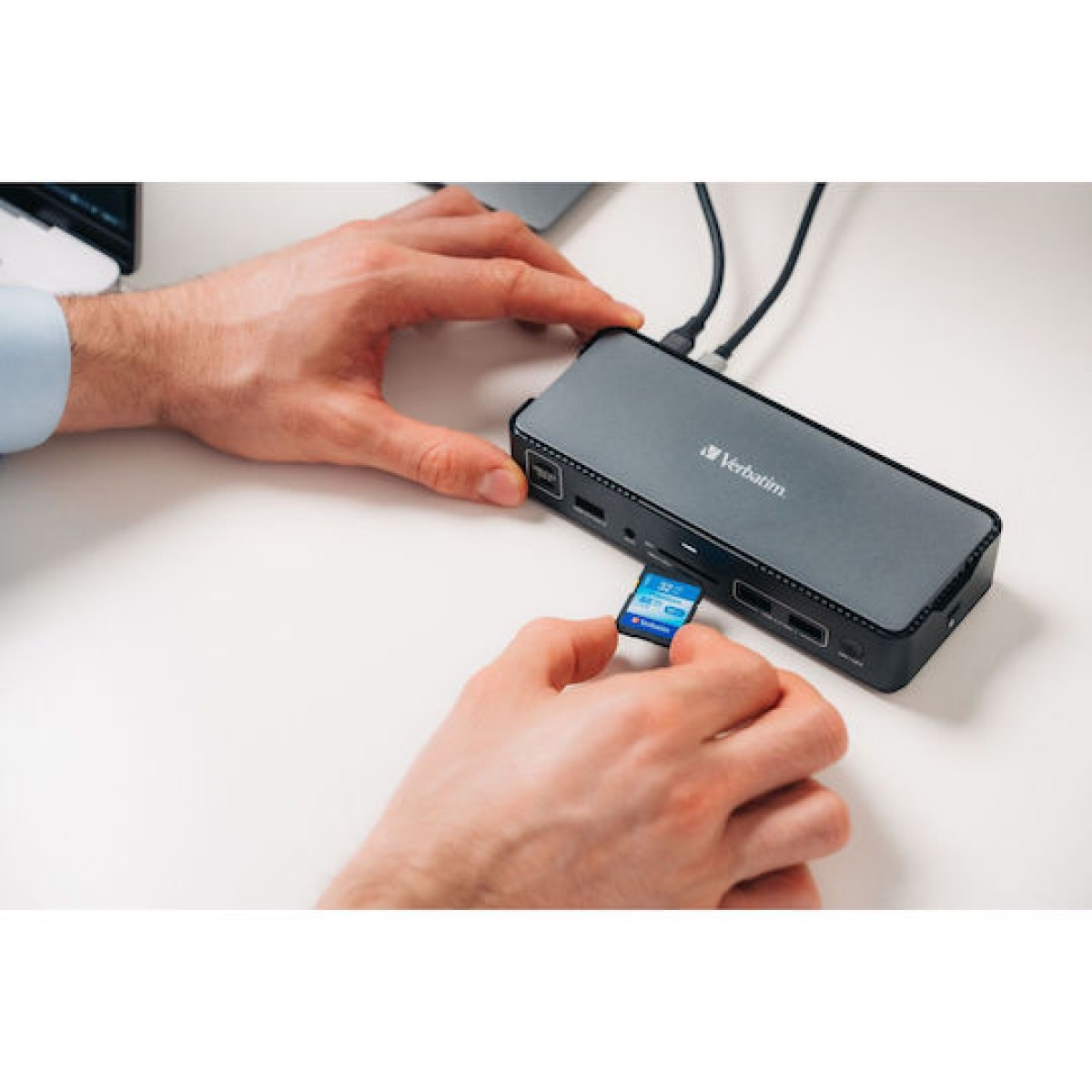 Verbatim USB-C Docking Station με HDMI/DisplayPort 4K PD Ethernet και σύνδεση 2 Οθονών Γκρι (32171)