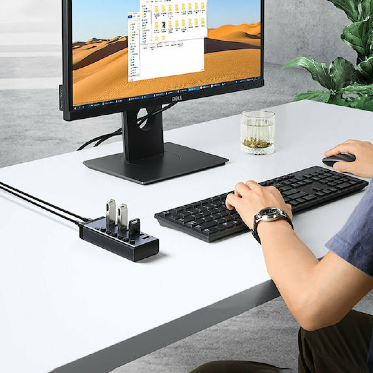 Ugreen Βάση Φόρτισης με 7 Θύρες USB-A και Καλώδιο USB-C Power Delivery σε Γκρι χρώμα (CM481)