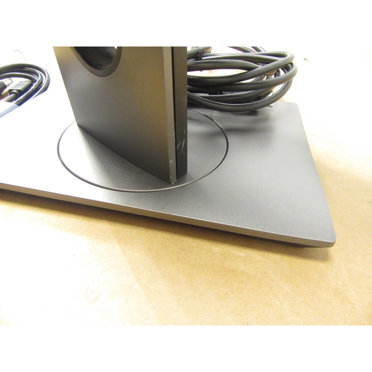 MONITOR DELL LED 24\