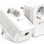 TP-LINK TL-PA7017P KIT v4 Powerline Διπλό για Ενσύρματη Σύνδεση με Passthrough Πρίζα και Θύρα Gigabit Ethernet