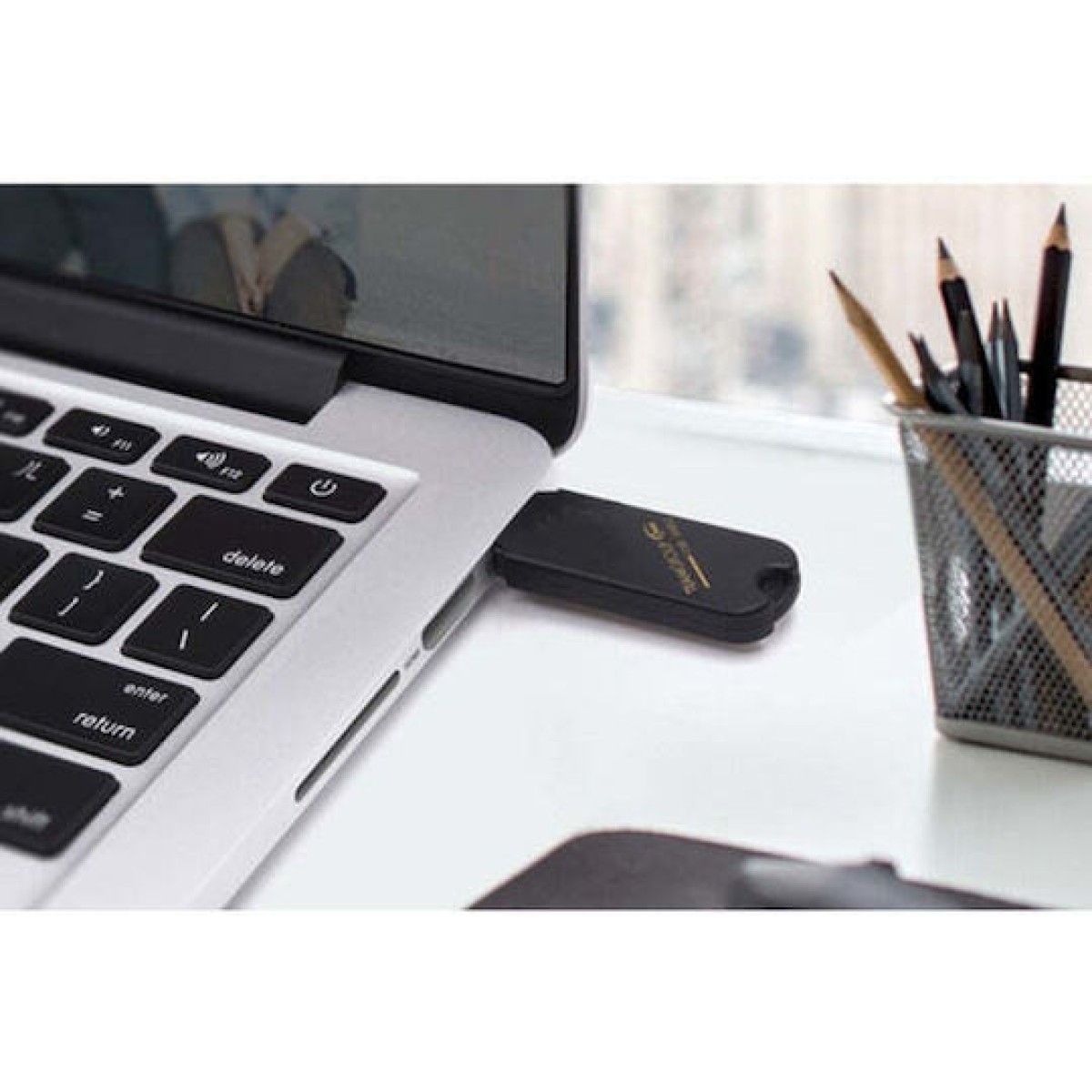 TeamGroup C183 32GB USB 3.1 Stick Μαύρο