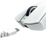 Razer Deathadder V3 Pro Ασύρματο Gaming Ποντίκι 30000 DPI Λευκό