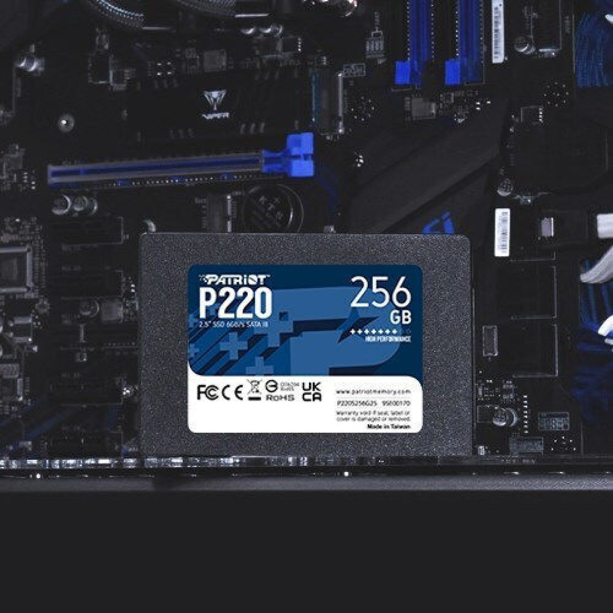Patriot P220 SSD 256GB 2.5\'\' SATA III