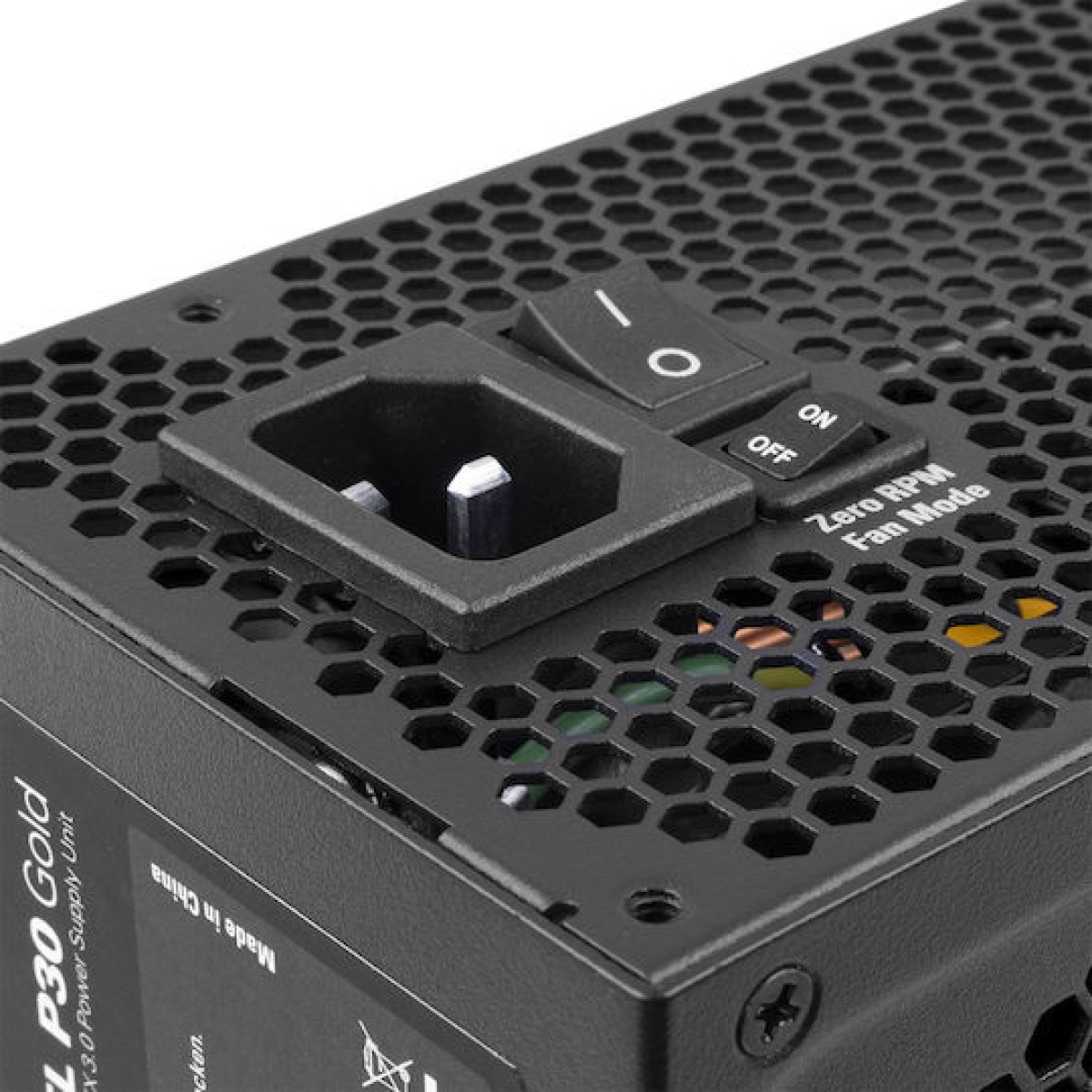 Sharkoon Rebel P30 1300W Μαύρο Τροφοδοτικό Υπολογιστή Full Modular 80 Plus Gold