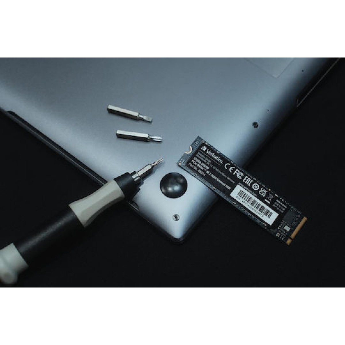 Verbatim Vi3000 SSD 2TB M.2 NVMe PCI Express 3.0