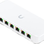 Ubiquiti Ultra Unmanaged L2 PoE Switch με 8 Θύρες Gigabit (1Gbps) Ethernet