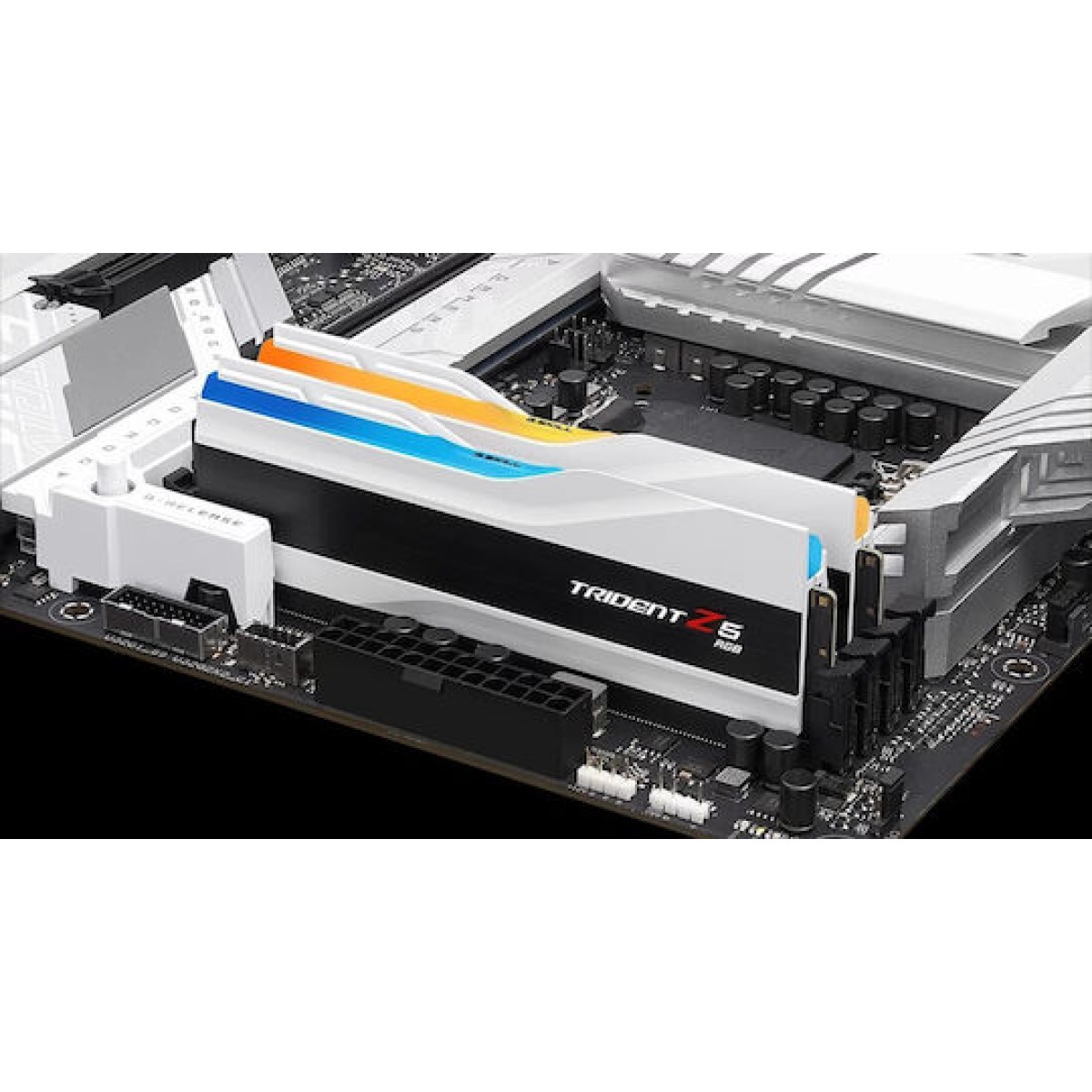 G.Skill Trident Z5 RGB XMP DDR5 32GB RAM με 2x16GB Modules και Ταχύτητα 7200 για Desktop