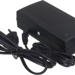 Teltonika TSW100 Switch 5x RJ45 1000Mb/s, 4x PoE