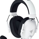Razer BlackShark V2 HyperSpeed Ασύρματο Over Ear Gaming Headset με σύνδεση Bluetooth / USB Λευκό