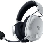 Razer BlackShark V3 Pro Ασύρματο Over Ear Gaming Headset με σύνδεση Bluetooth / USB Λευκό