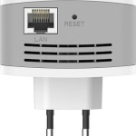 D-Link DAP-1620 WiFi Extender Dual Band (2.4 & 5GHz) 1200Mbps